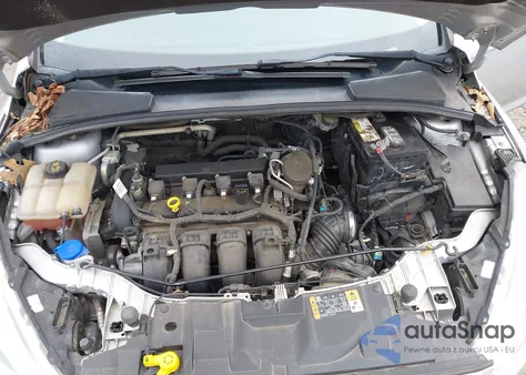 2016 Ford Focus Titanium z USA, uszkodzony, nr VIN 1FADP3N22GL298882